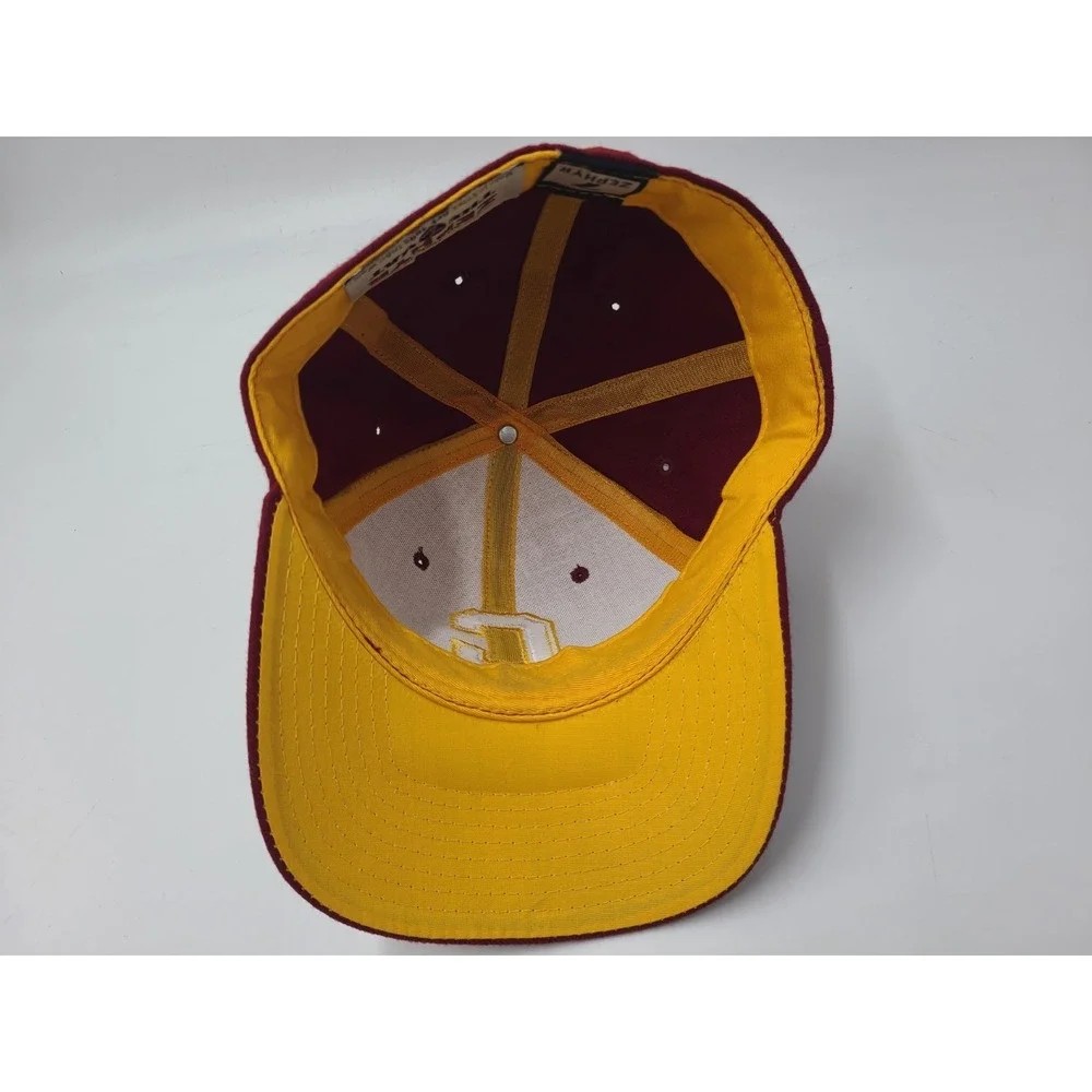 Central‎ Michigan University CWU Chippewas Zephyr Fitted 7 Hat Cap Wool NCAA Red